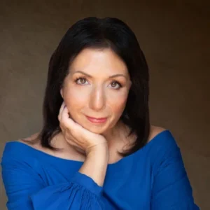 Headshot of Rosa Verdiglione, CEO of POWER